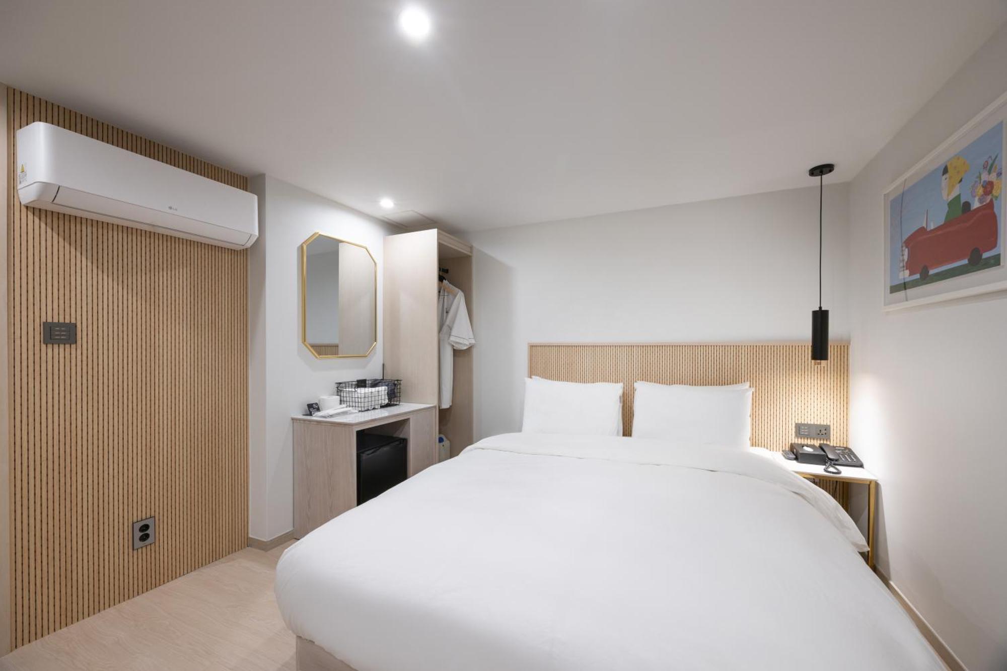 Hotel Bellus Busan Exterior photo