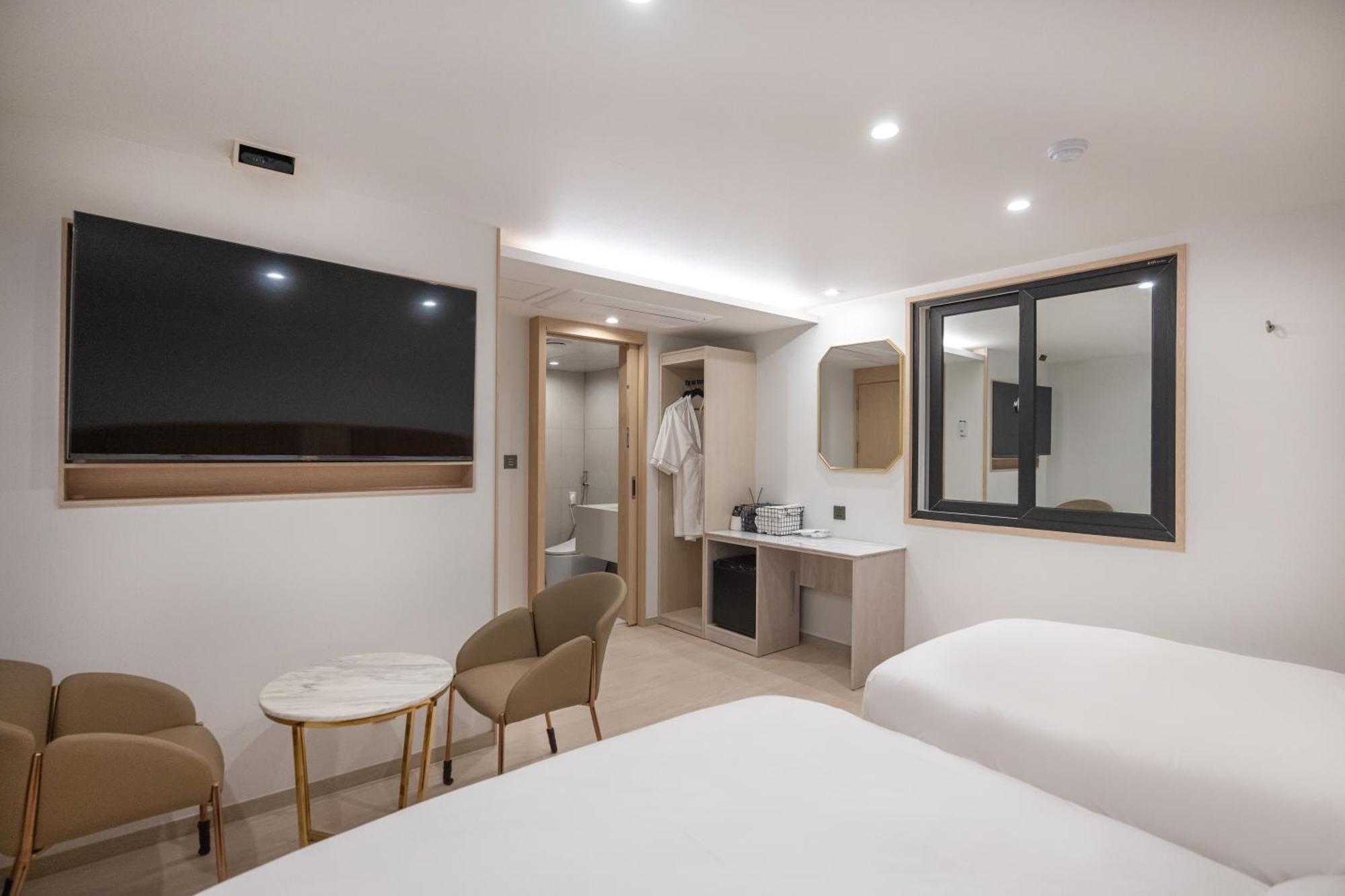 Hotel Bellus Busan Exterior photo