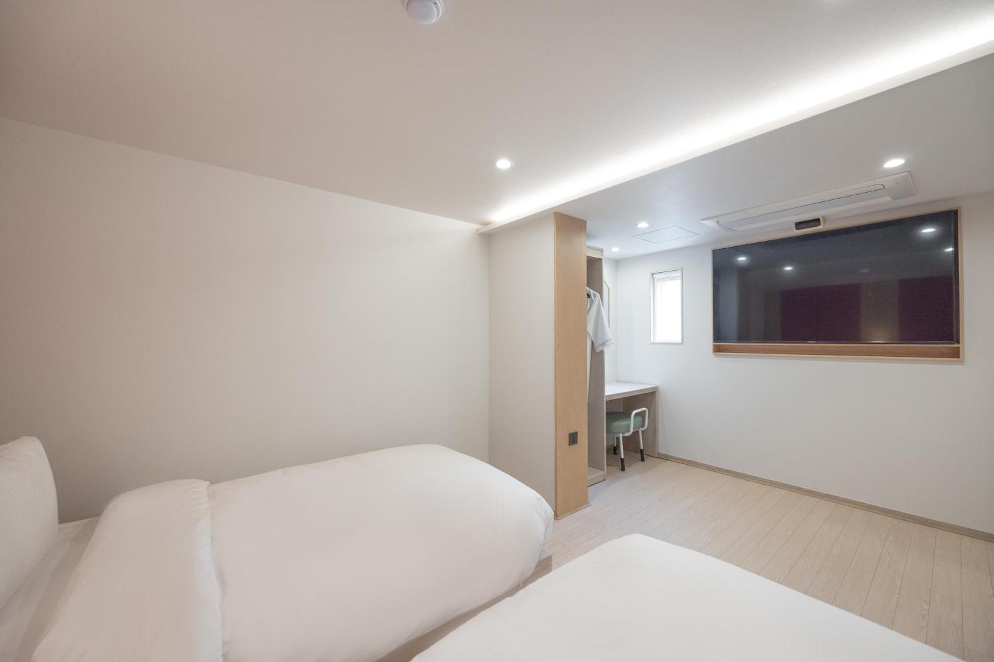 Hotel Bellus Busan Exterior photo